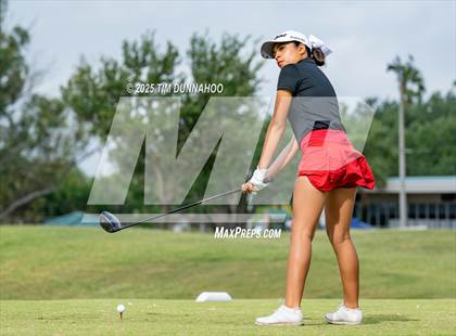 Thumbnail 3 in UIL Golf 5A Region IV Final (Round 2) photogallery.