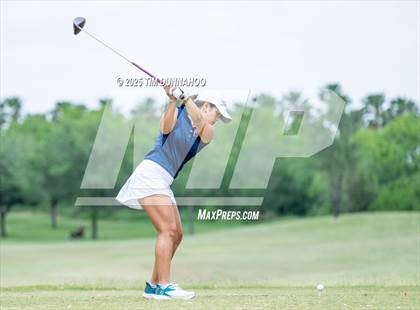Thumbnail 2 in UIL Golf 5A Region IV Final (Round 2) photogallery.