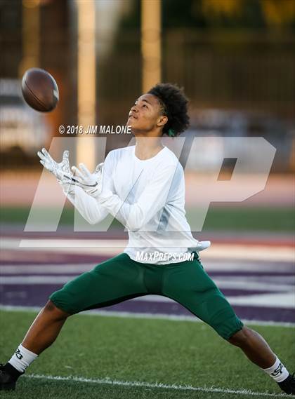 Thumbnail 2 in Bellarmine College Prep vs. Sacred Heart Cathedral Preparatory photogallery.