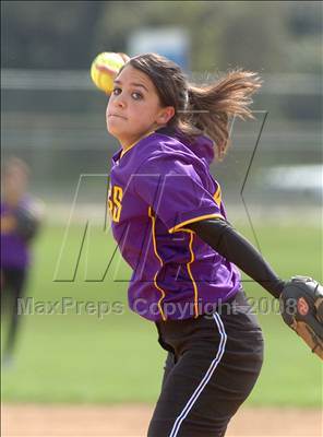 Thumbnail 2 in Righetti vs. Oakmont (Pre-Season Tournament of Champions) photogallery.