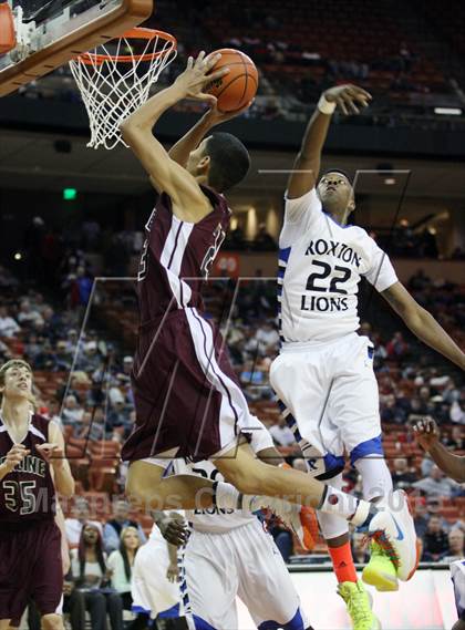 Thumbnail 2 in Roxton vs. Texline (UIL1A Semifinal) photogallery.