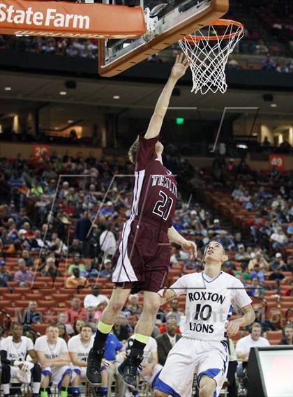 Thumbnail 3 in Roxton vs. Texline (UIL1A Semifinal) photogallery.
