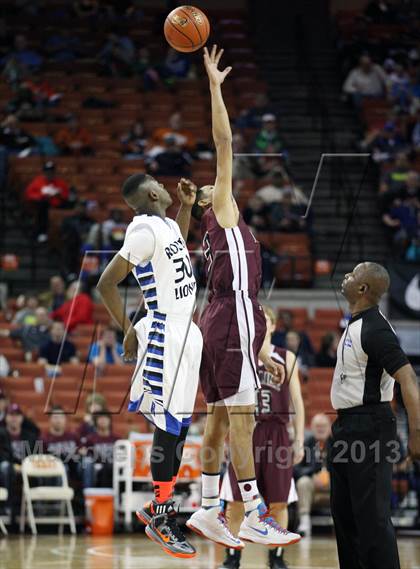 Thumbnail 1 in Roxton vs. Texline (UIL1A Semifinal) photogallery.