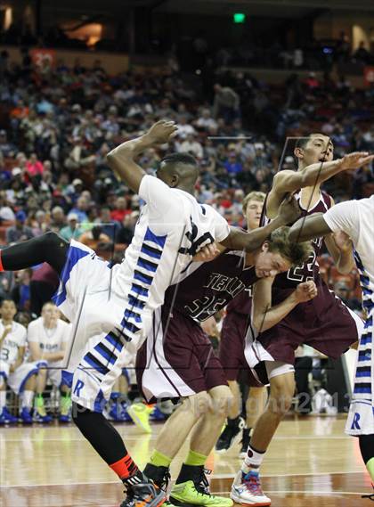 Thumbnail 3 in Roxton vs. Texline (UIL1A Semifinal) photogallery.