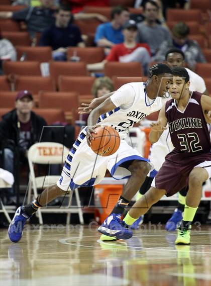 Thumbnail 3 in Roxton vs. Texline (UIL1A Semifinal) photogallery.