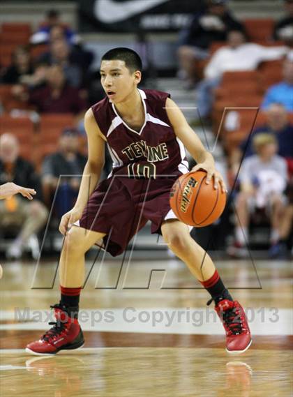 Thumbnail 3 in Roxton vs. Texline (UIL1A Semifinal) photogallery.