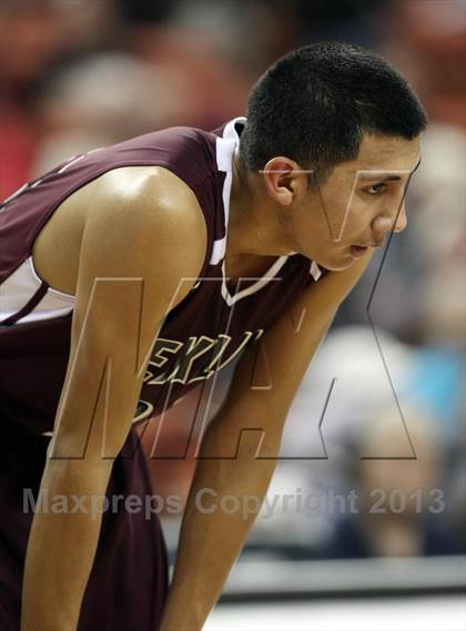 Thumbnail 3 in Roxton vs. Texline (UIL1A Semifinal) photogallery.