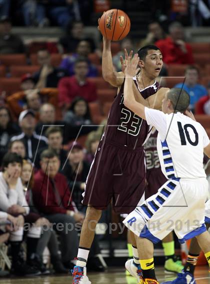 Thumbnail 2 in Roxton vs. Texline (UIL1A Semifinal) photogallery.