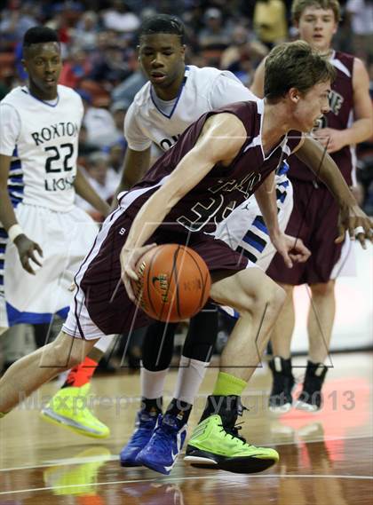 Thumbnail 1 in Roxton vs. Texline (UIL1A Semifinal) photogallery.