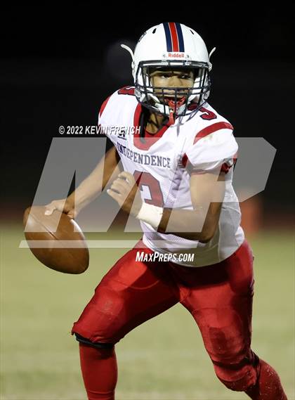 Thumbnail 3 in Independence @ Kellis photogallery.