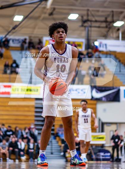 Thumbnail 2 in Perry vs Central Catholic (Les Schwab Invitational) photogallery.