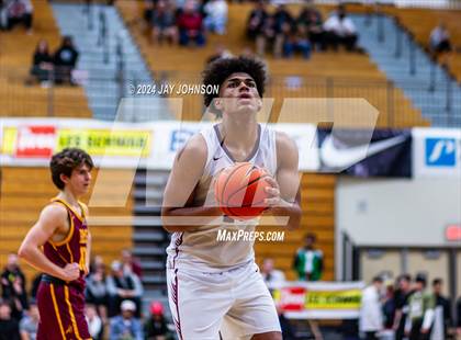 Thumbnail 3 in Perry vs Central Catholic (Les Schwab Invitational) photogallery.