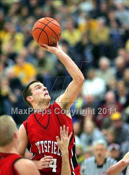 Thumbnail 2 in Teutopolis vs. Pittsfield (IHSA Class 2A Super-Sectional) photogallery.