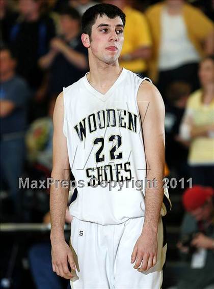 Thumbnail 2 in Teutopolis vs. Pittsfield (IHSA Class 2A Super-Sectional) photogallery.