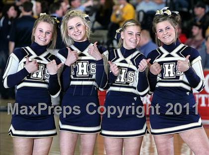Thumbnail 1 in Teutopolis vs. Pittsfield (IHSA Class 2A Super-Sectional) photogallery.