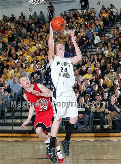 Thumbnail 3 in Teutopolis vs. Pittsfield (IHSA Class 2A Super-Sectional) photogallery.