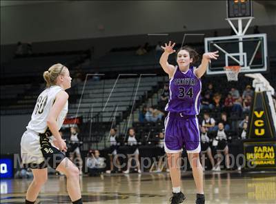 Thumbnail 3 in Twin Valley vs Buffalo Gap (VHSL A D1 Semifinal) photogallery.