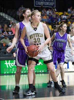 Thumbnail 2 in Twin Valley vs Buffalo Gap (VHSL A D1 Semifinal) photogallery.