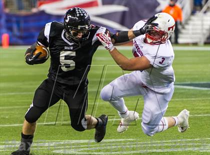 Thumbnail 2 in Tewksbury Memorial vs. Plymouth South (MIAA Division 3 Final) photogallery.