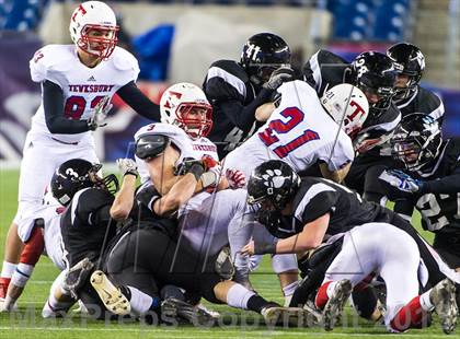 Thumbnail 1 in Tewksbury Memorial vs. Plymouth South (MIAA Division 3 Final) photogallery.