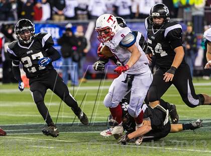 Thumbnail 2 in Tewksbury Memorial vs. Plymouth South (MIAA Division 3 Final) photogallery.