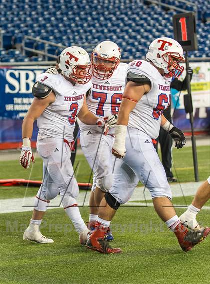 Thumbnail 3 in Tewksbury Memorial vs. Plymouth South (MIAA Division 3 Final) photogallery.