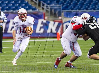 Thumbnail 1 in Tewksbury Memorial vs. Plymouth South (MIAA Division 3 Final) photogallery.