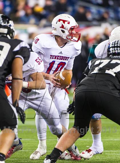 Thumbnail 1 in Tewksbury Memorial vs. Plymouth South (MIAA Division 3 Final) photogallery.