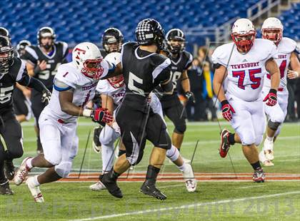 Thumbnail 1 in Tewksbury Memorial vs. Plymouth South (MIAA Division 3 Final) photogallery.