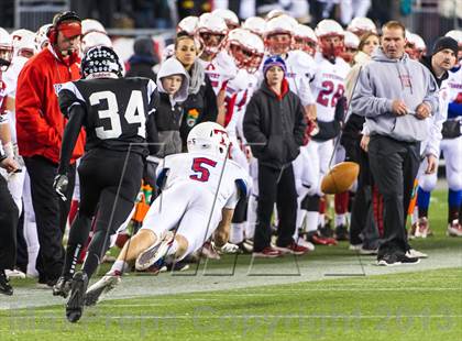 Thumbnail 3 in Tewksbury Memorial vs. Plymouth South (MIAA Division 3 Final) photogallery.