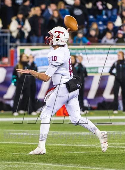Thumbnail 2 in Tewksbury Memorial vs. Plymouth South (MIAA Division 3 Final) photogallery.
