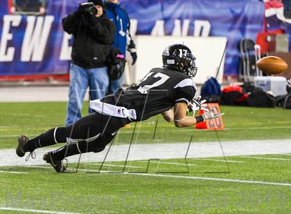 Thumbnail 2 in Tewksbury Memorial vs. Plymouth South (MIAA Division 3 Final) photogallery.