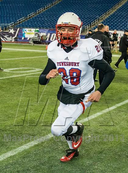 Thumbnail 3 in Tewksbury Memorial vs. Plymouth South (MIAA Division 3 Final) photogallery.