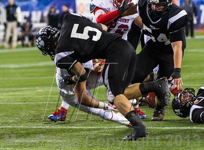 Thumbnail 3 in Tewksbury Memorial vs. Plymouth South (MIAA Division 3 Final) photogallery.