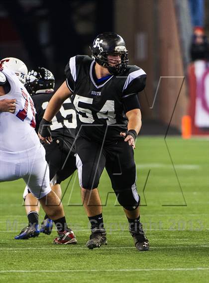 Thumbnail 2 in Tewksbury Memorial vs. Plymouth South (MIAA Division 3 Final) photogallery.