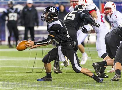 Thumbnail 1 in Tewksbury Memorial vs. Plymouth South (MIAA Division 3 Final) photogallery.