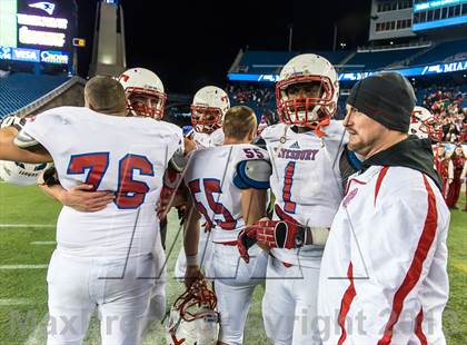 Thumbnail 2 in Tewksbury Memorial vs. Plymouth South (MIAA Division 3 Final) photogallery.