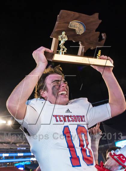 Thumbnail 3 in Tewksbury Memorial vs. Plymouth South (MIAA Division 3 Final) photogallery.