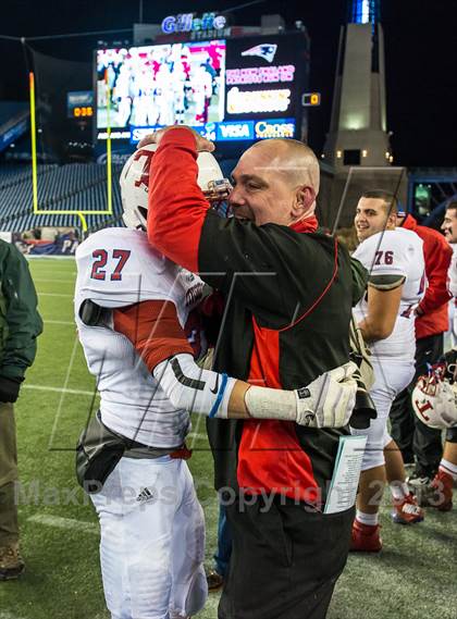 Thumbnail 1 in Tewksbury Memorial vs. Plymouth South (MIAA Division 3 Final) photogallery.