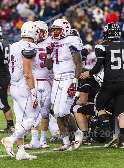 Thumbnail 2 in Tewksbury Memorial vs. Plymouth South (MIAA Division 3 Final) photogallery.