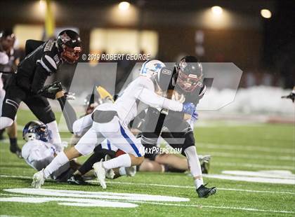 Thumbnail 3 in Mukwonago vs Muskego (WIAA D1 Round 2) photogallery.