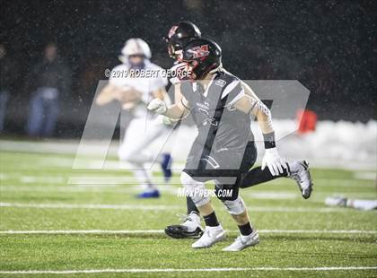 Thumbnail 2 in Mukwonago vs Muskego (WIAA D1 Round 2) photogallery.