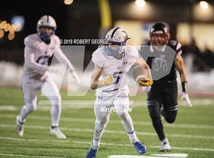 Thumbnail 2 in Mukwonago vs Muskego (WIAA D1 Round 2) photogallery.
