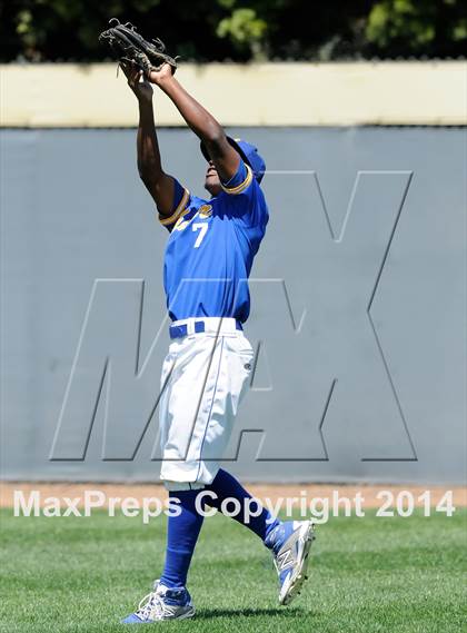 Thumbnail 1 in Gahr @ Valley Christian (Hard 9 National Classic) photogallery.