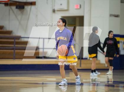 Thumbnail 2 in Firebaugh @ Norwalk photogallery.