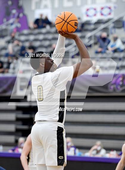 Thumbnail 2 in Central vs. Bentonville West (AAA 6A Second Round Playoff) photogallery.