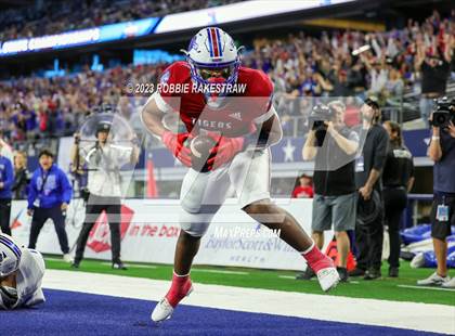 Thumbnail 3 in Tidehaven vs. Gunter (UIL 3A D2 Football Final) photogallery.