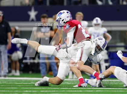 Thumbnail 2 in Tidehaven vs. Gunter (UIL 3A D2 Football Final) photogallery.