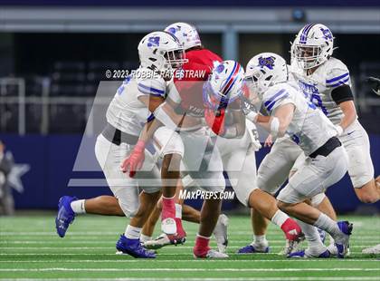 Thumbnail 2 in Tidehaven vs. Gunter (UIL 3A D2 Football Final) photogallery.