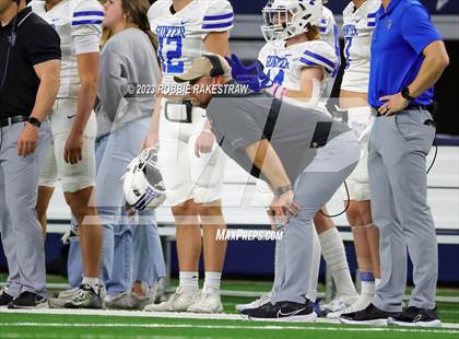 Thumbnail 3 in Tidehaven vs. Gunter (UIL 3A D2 Football Final) photogallery.
